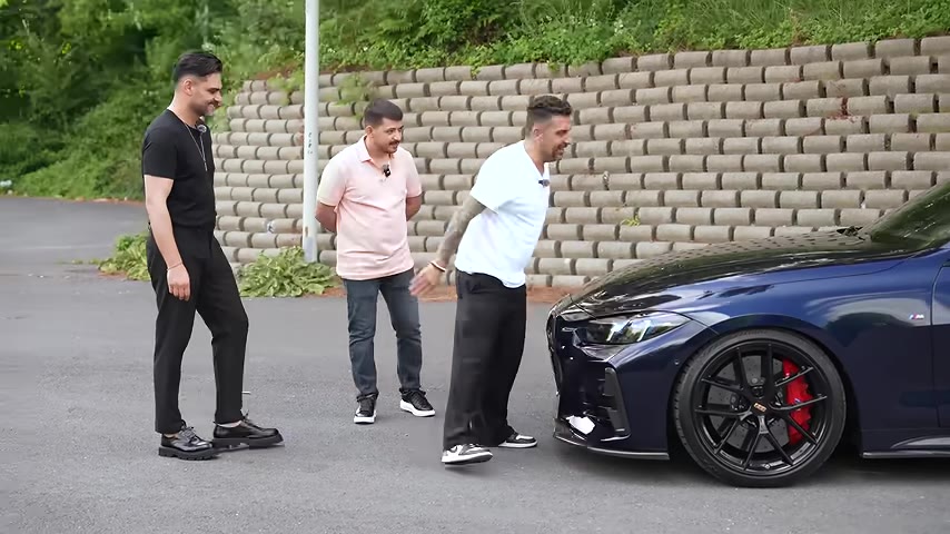 1000 Beygir Gücündeki BMW 4 Serisi, Bugatti Hızına Ulaşarak Otomotiv Dünyasında Ses Getirdi
