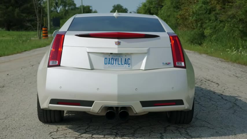 Sürüş dinamikleri açısından, CTS-V Coupe'de bulunan Magnaride adaptif