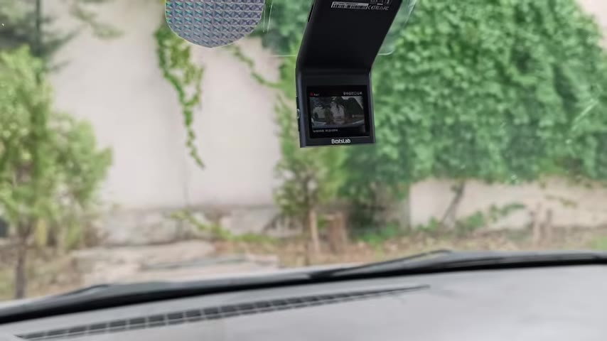 Donanım kitinin montajı için oto elektrikçiden veya oto aksesuar