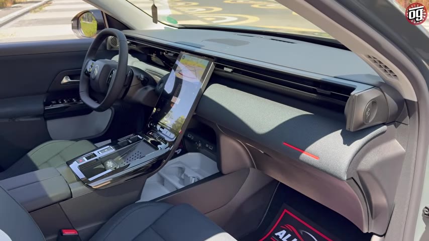 Citroen C5 Aircross Elektrik: Güçlü Performans ve Konforlu Sürüş Deneyimi Sunuyor