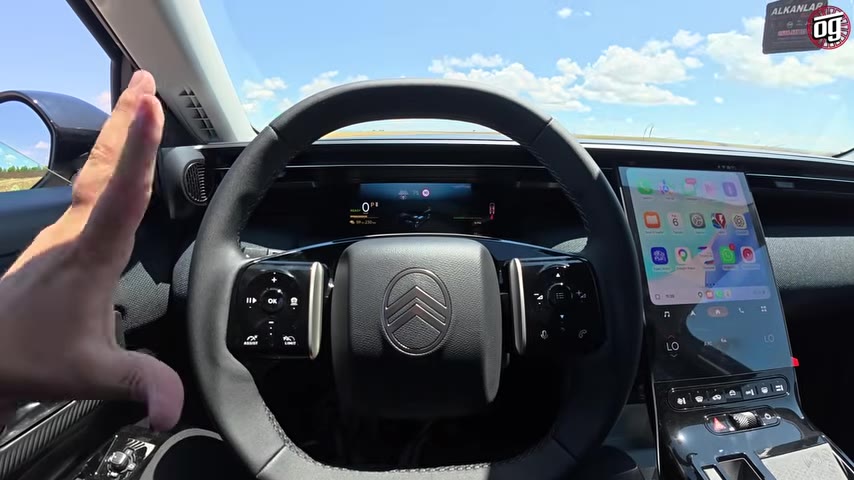 Citroen C5 Aircross Elektrik: Güçlü Performans ve Konforlu Sürüş Deneyimi Sunuyor
