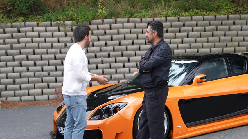 Proje için Malezya’daki J White Body Kits ile iş birliği yapan