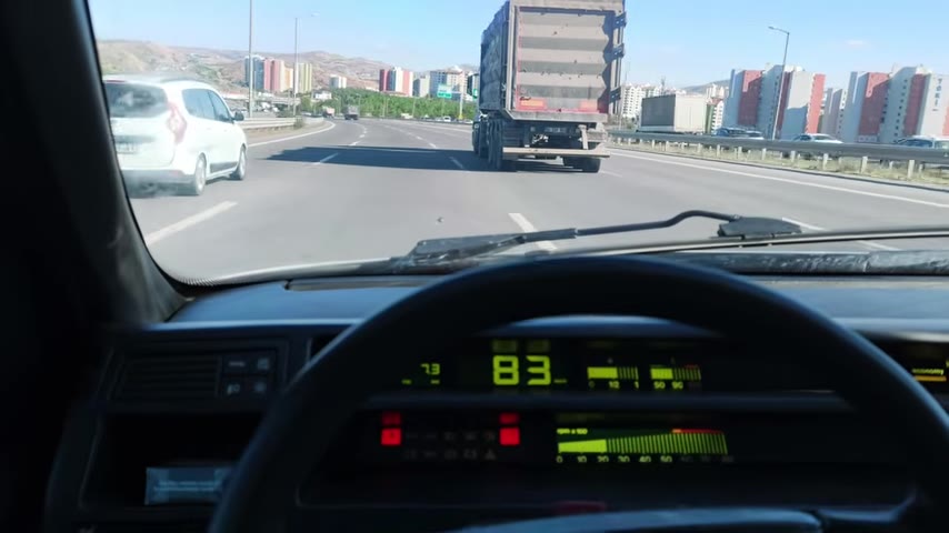 Ancak uzmanlar, genel piyasada sert bir düşüş beklentisi taşımıyor