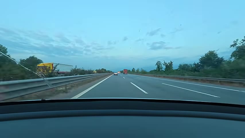 İstanbul-Ankara Yarışında Uçak mı, Elektrikli Otomobil mi Kazandı?