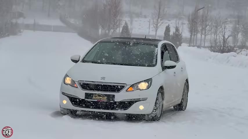 Rüzgar sesi yaklaşık 110 km/s hızdan sonra hissedilmeye başlarken