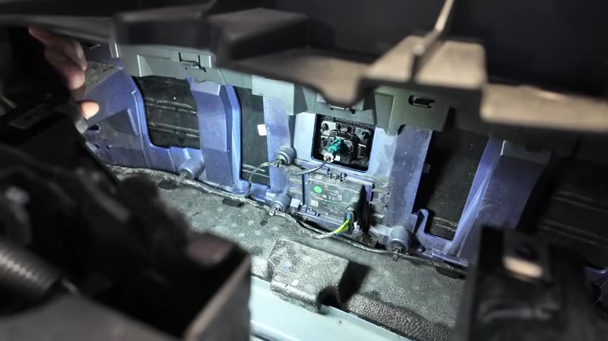 TOGG Servis Ağı Genişliyor: İkame Araç Hizmeti ve Güncelleme İmkanları