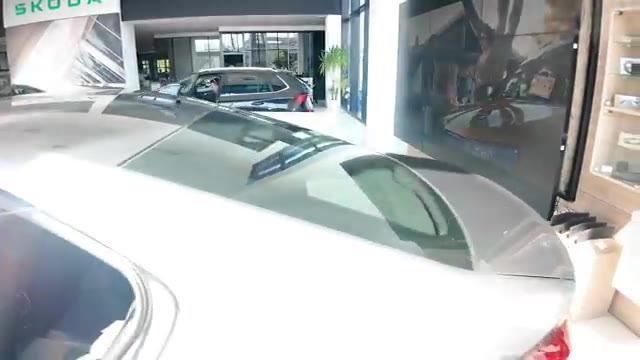 Sedan tercih eden kullanıcılar için hala cazip bir seçenek olarak