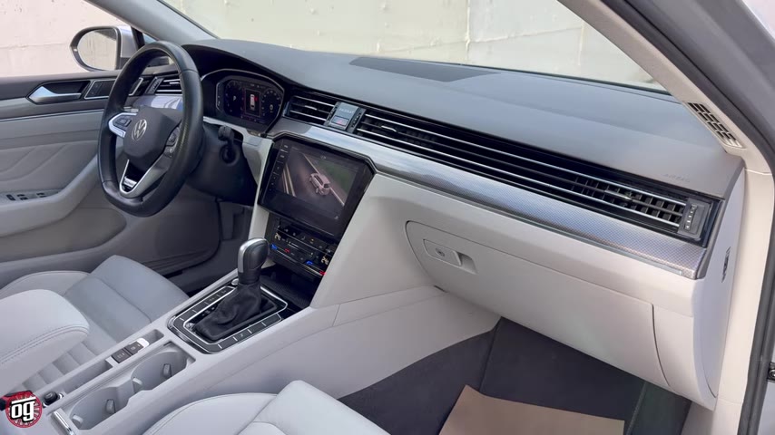 Boyutlar station wagon segmentinin tipik değerlerine yakın: 4,8 metre