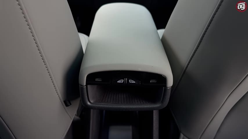 Volvo EX30 Türkiye'de: Kompakt Elektrikli Crossover'ın Detaylı İncelemesi