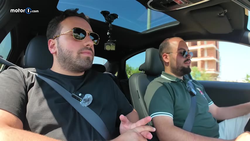 Bu özelliğin şimdilik yalnızca 2025 model yılı itibarıyla satışa giren yeni modellerde etkinleştirileceği; mevcut Hyundai sahiplerine geriye dönük
